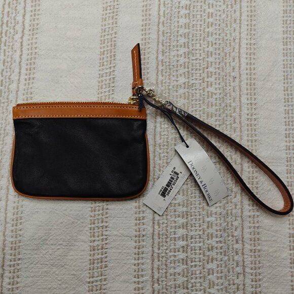 ✨ Dooney & Bourke Leather Coin Purse Wristlet – New with Tags - Picture 2 of 4